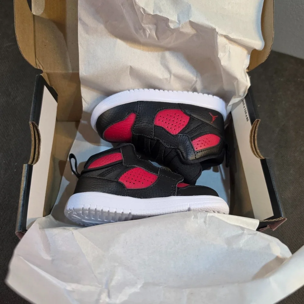 New Jordan Access (TD) Mid Top Toddler Sneaker Black/Red/White US 9C AV7944 006
